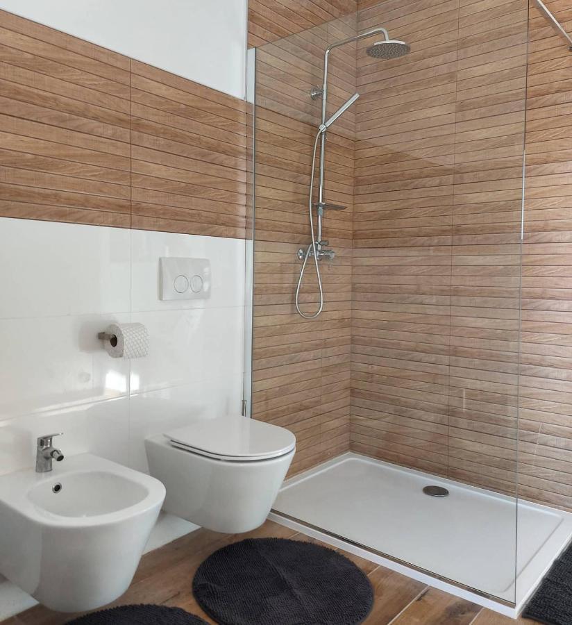 Noar Enjoy Your Stay Oresje Exterior foto