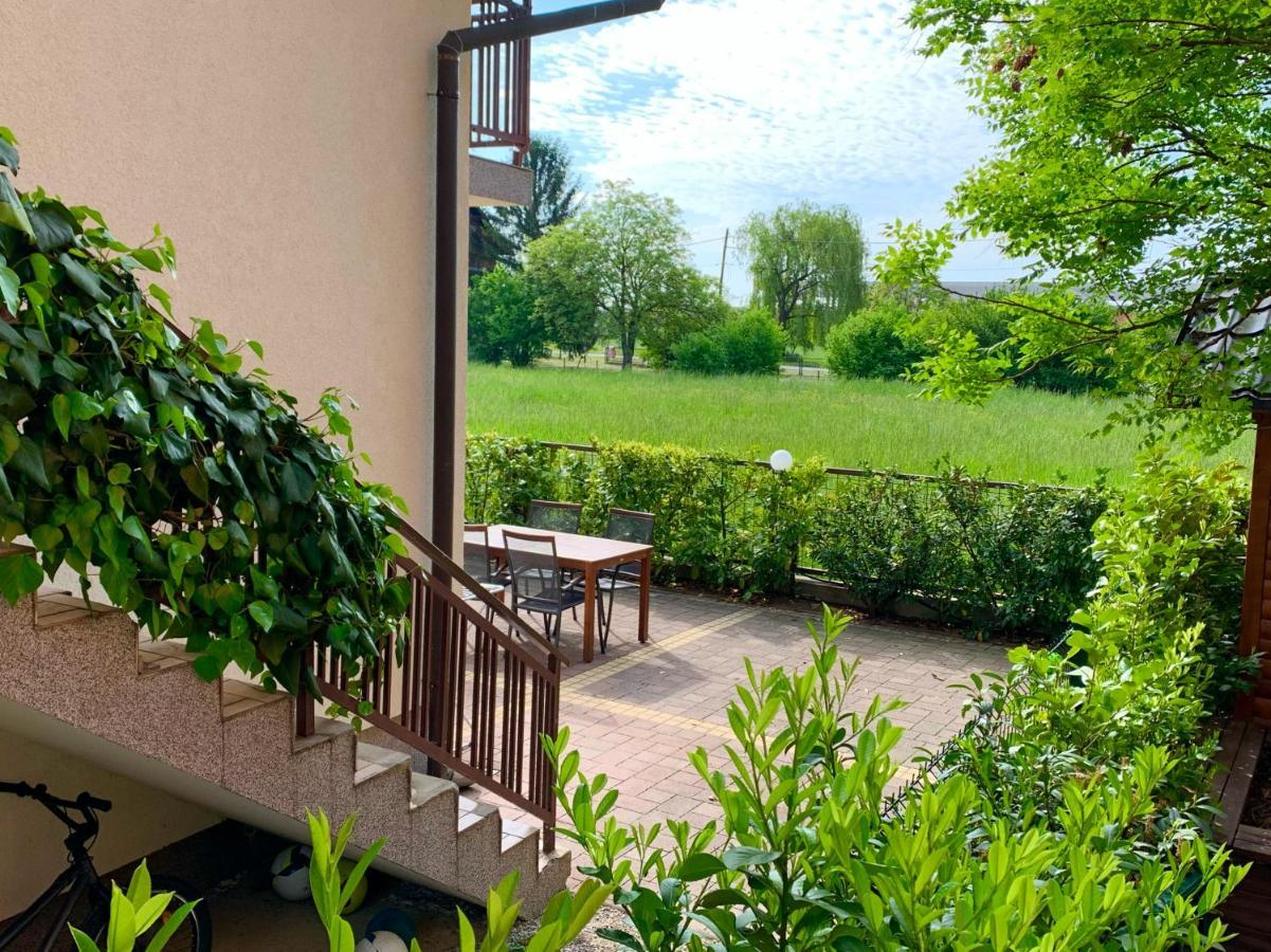 Noar Enjoy Your Stay Oresje Exterior foto